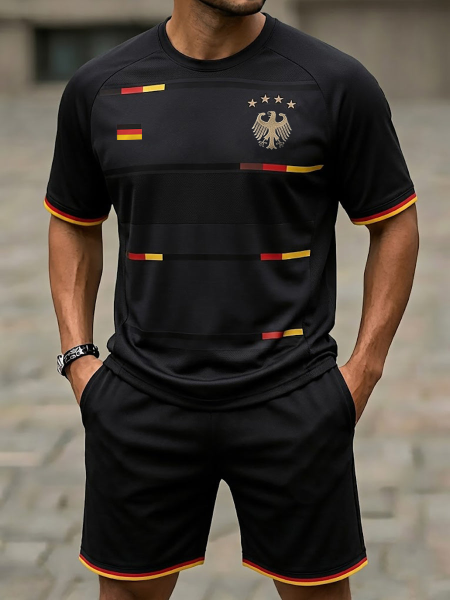 Herren-Set bestehend aus bedrucktem T-Shirt und Shorts für deutsche Fußballfans