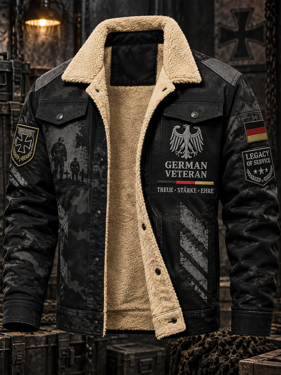 Men’s Fleece-Lined Camouflage-Print Jacket With Military-Inspired Commemorative Elements