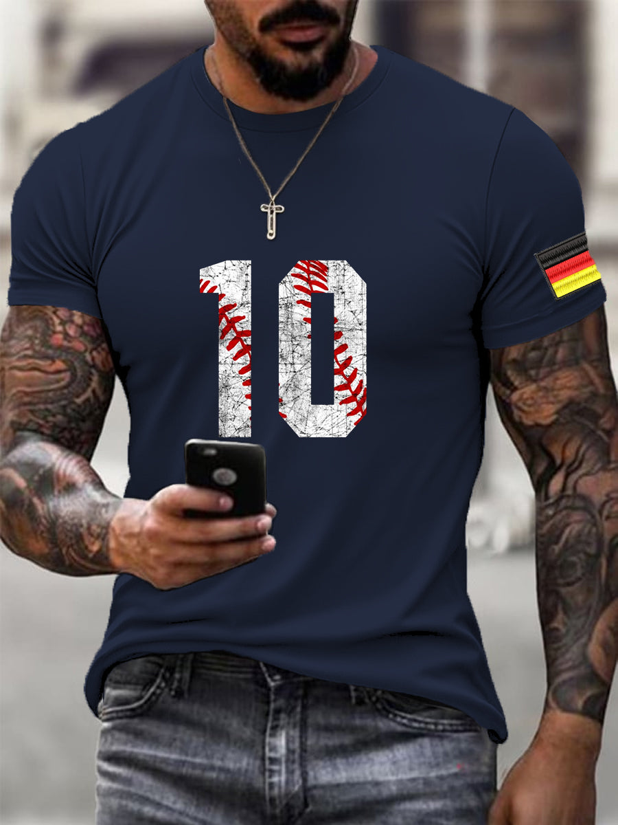 Männer Distressed Baseball Nummer 10 Druck Deutsche Flagge T-Shirt