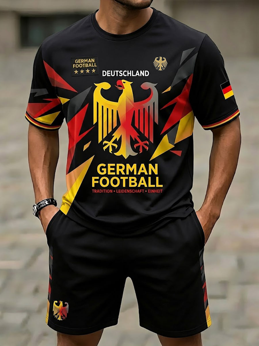 Herren-Set bestehend aus bedrucktem T-Shirt und Shorts für deutsche Fußballfans