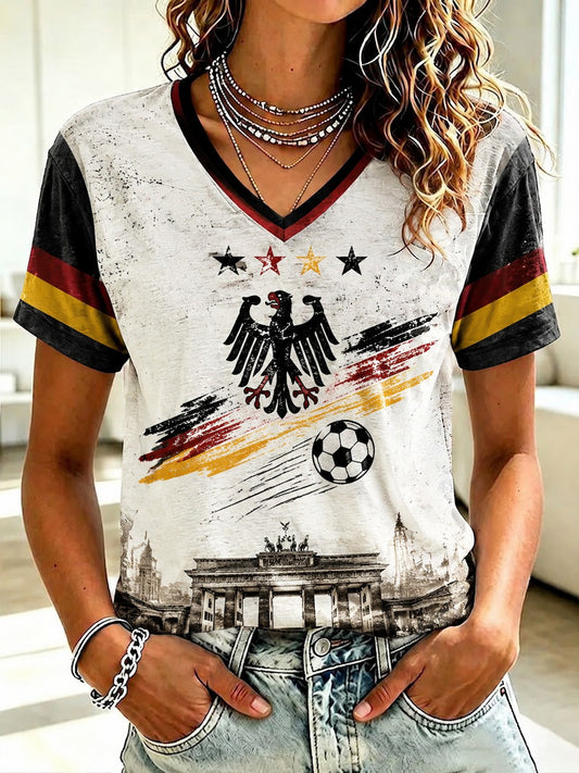 Damen-Fußball-T-Shirt aus Deutschland mit V-Ausschnitt und Print