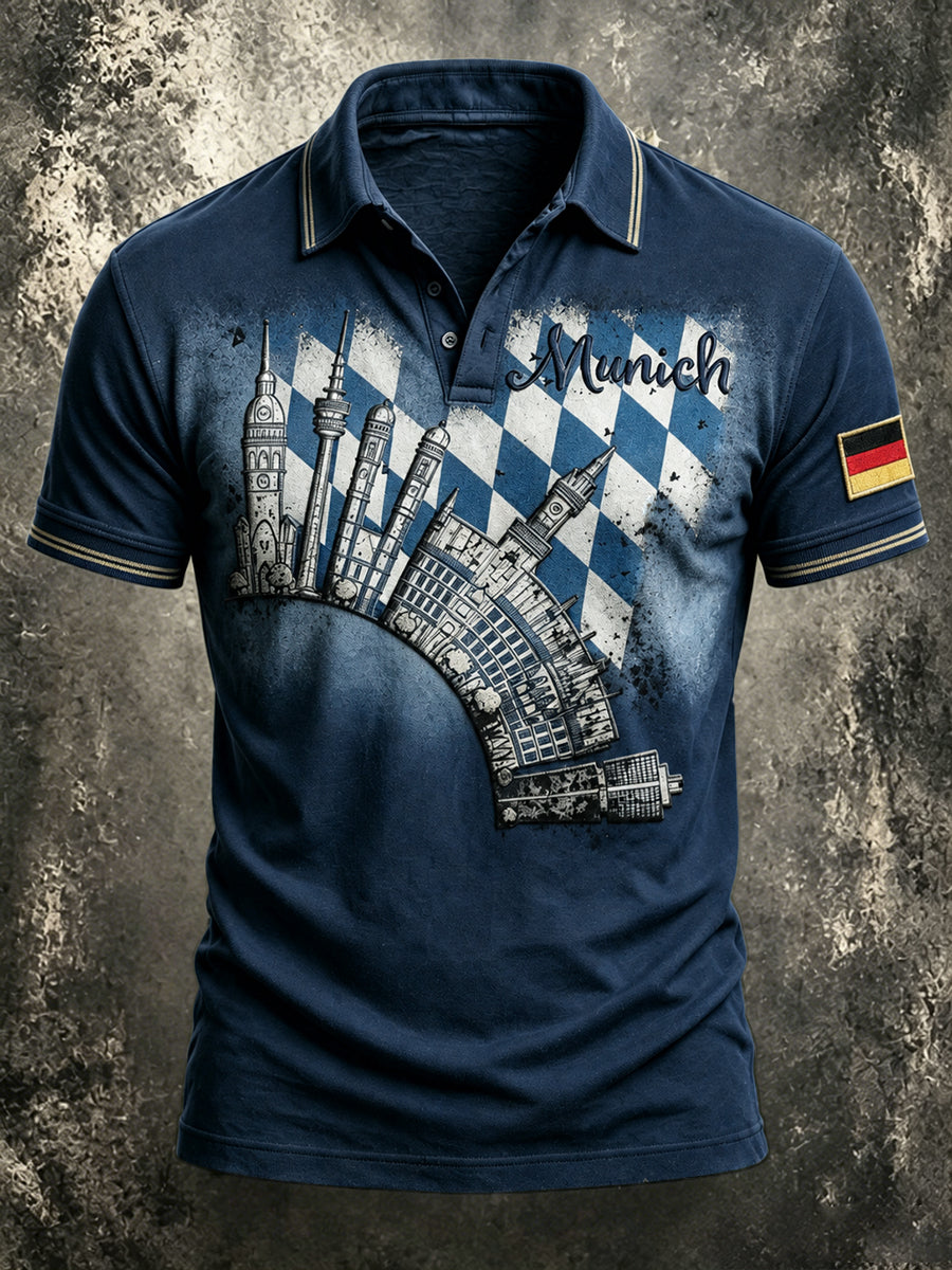 Herren-Poloshirt in tiefem Blau mit deutschem Münchner Bayern-Print, lässig geschnitten