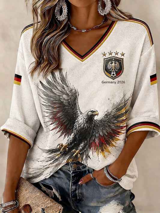 Damen-Fußball-T-Shirt aus Deutschland mit mittellangen Ärmeln und V-Ausschnitt, bedruckt