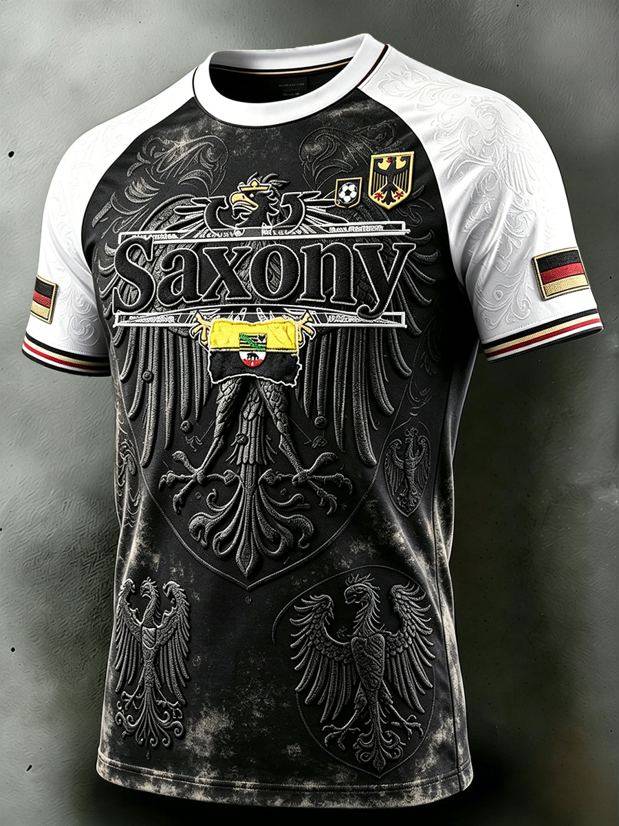 Herren-T-Shirt im deutschen Fußballstil mit sächsischem Patchwork-Print und lässigem Drop‑Shoulder‑Schnitt