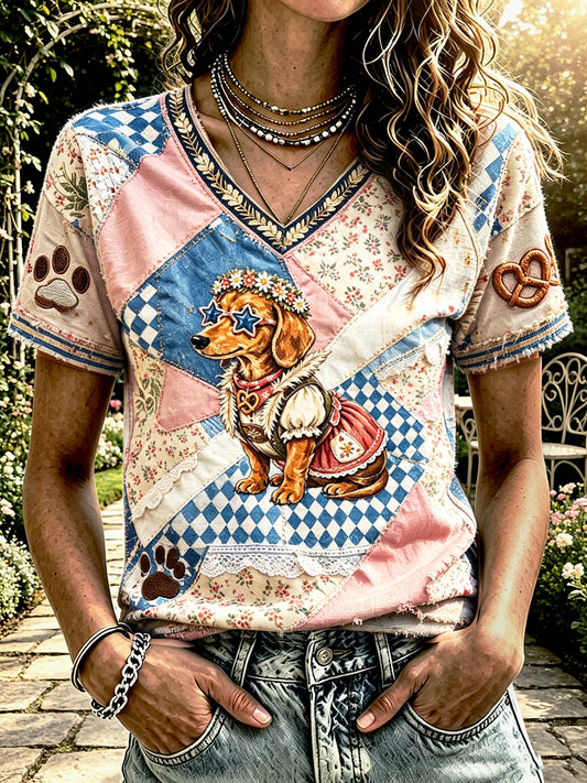 Rosa deutsches Oktoberfest-Damen-T-Shirt mit niedlichem Hund, Retro-Patchwork-Print und lässigem V-Ausschnitt