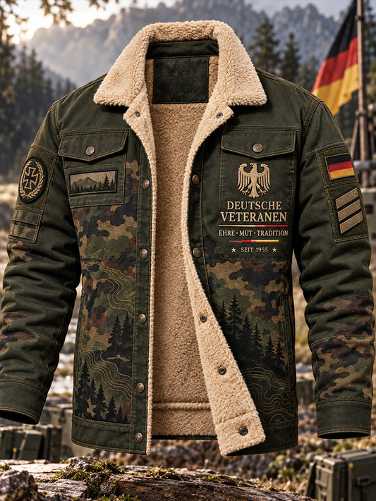 Men’s Fleece-Lined Camouflage-Print Jacket With Military-Inspired Commemorative Elements