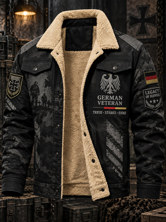 Men’s Fleece-Lined Camouflage-Print Jacket With Military-Inspired Commemorative Elements
